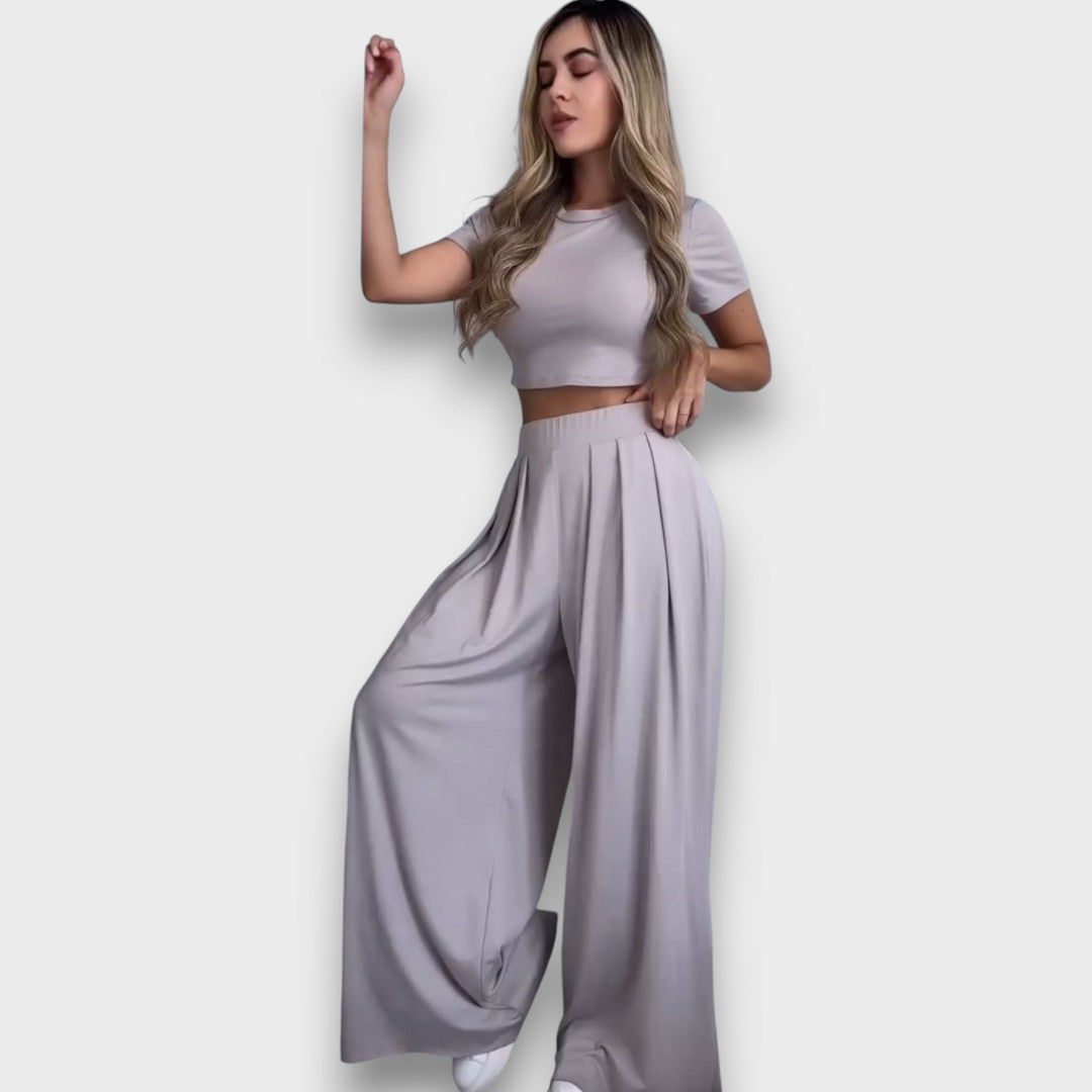 אנדראה – סט נוח עם טופ קצר