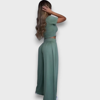 אנדראה – סט נוח עם טופ קצר