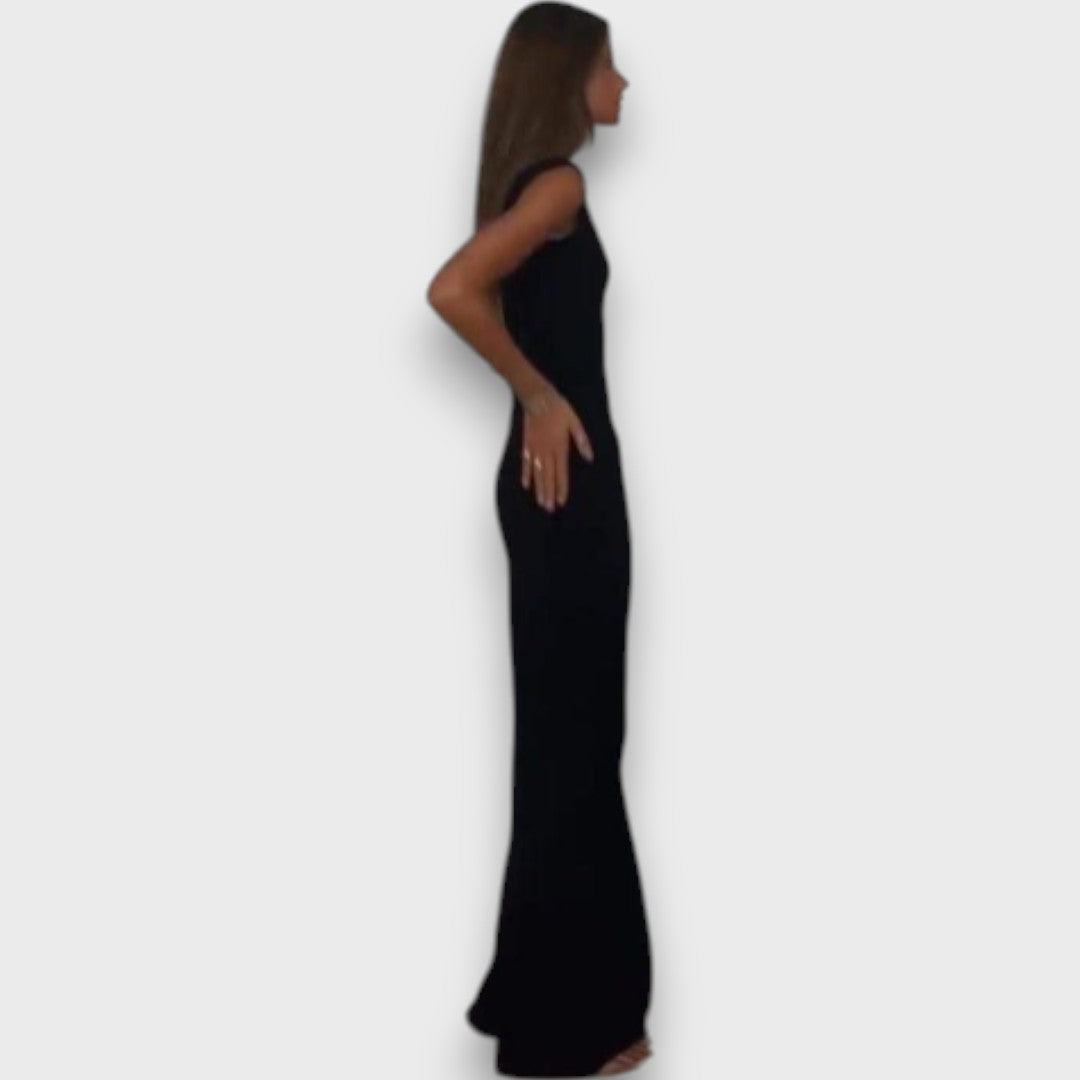 אנה – מכנסיים קצרים ללא שרוולים עם קו ברור